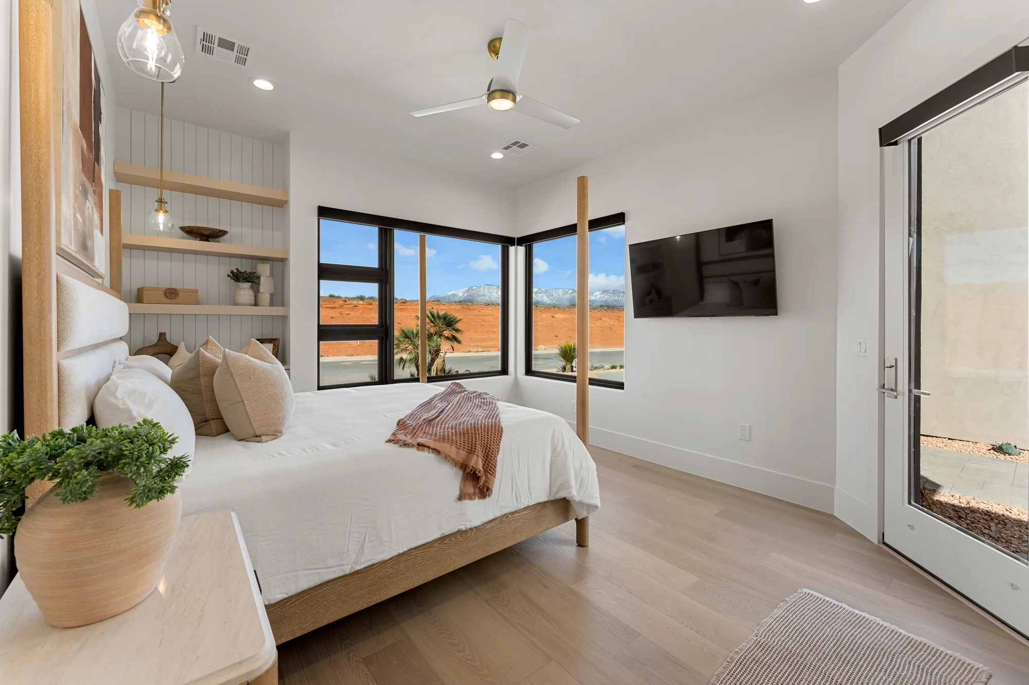 Desert Contemporary — additional view 10