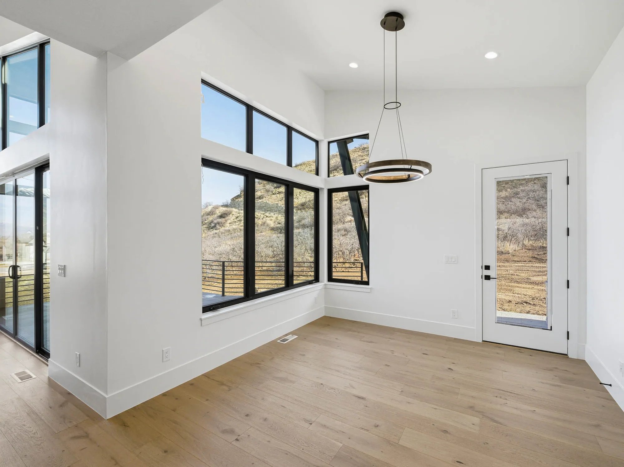 Mountain Contemporary — additional view 7