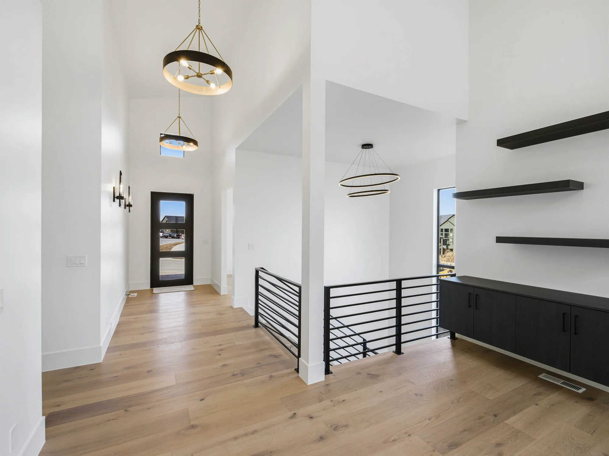 Mountain Contemporary — additional view 3