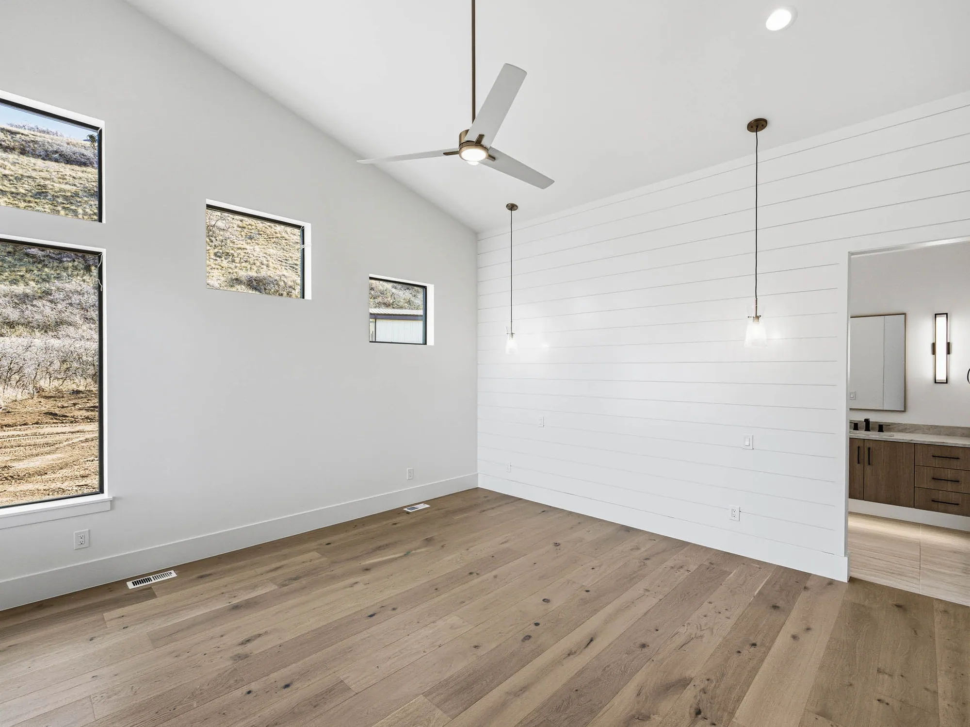 Mountain Contemporary — additional view 8